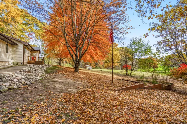 $325,000 | 4725 Head Lake Road, Hastings, MI 49058