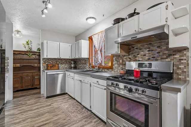 $325,000 | 4725 Head Lake Road, Hastings, MI 49058