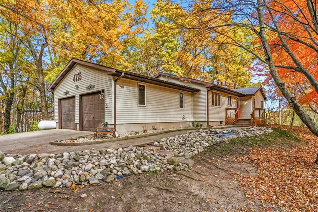 $325,000 | 4725 Head Lake Road, Hastings, MI 49058