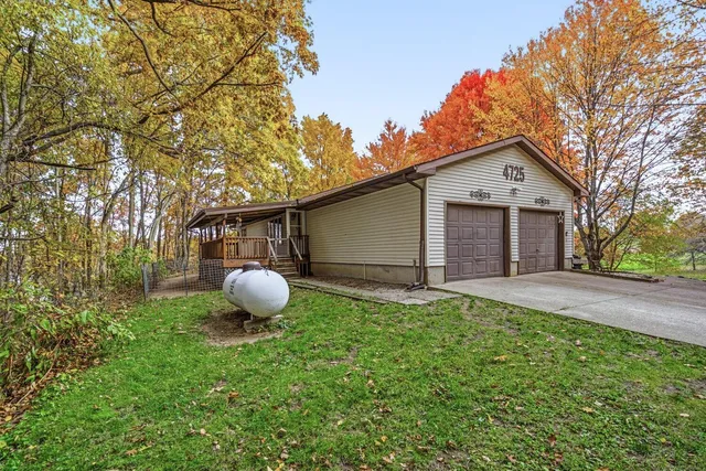 $325,000 | 4725 Head Lake Road, Hastings, MI 49058