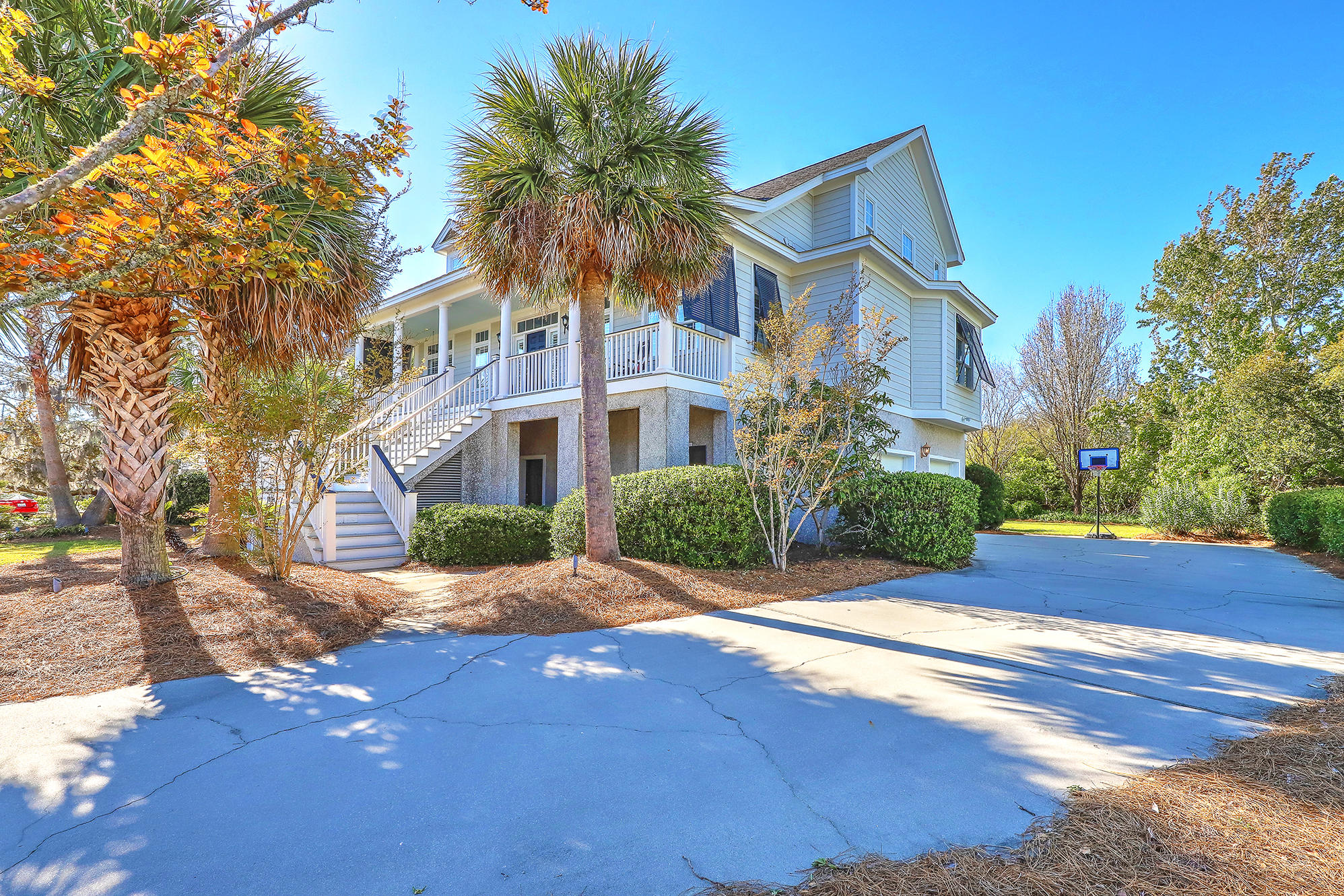 1014 Rivershore Road Charleston, SC 29492 - Photo 6 of 64 IMG_4683_4_5