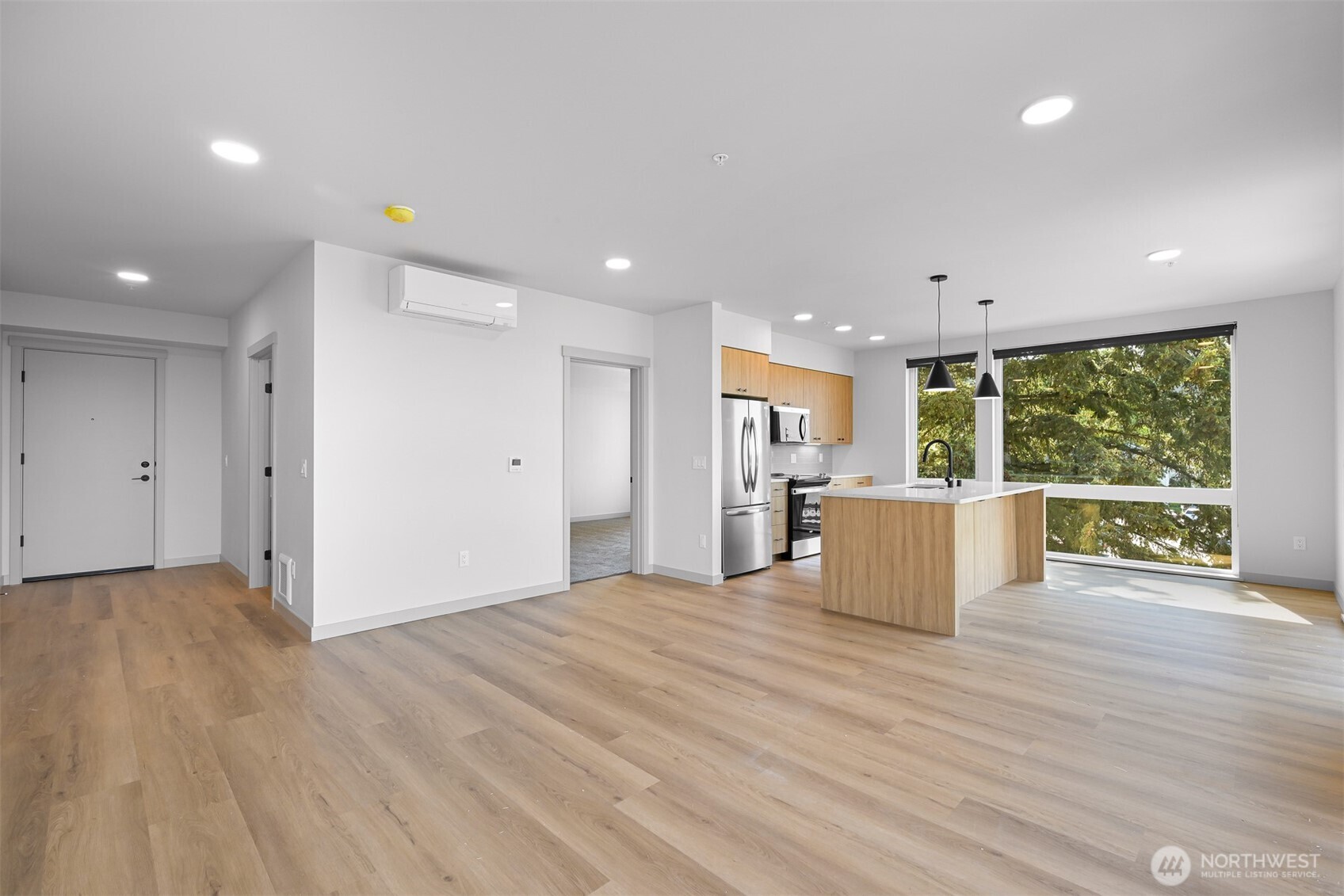 820 North State Street, Unit 412 Bellingham, WA 98225 - Photo 8 of 30