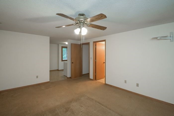 1718 Rochester Avenue Iowa City, IA 52245 - Photo 14 of 25 Gallery Image 14