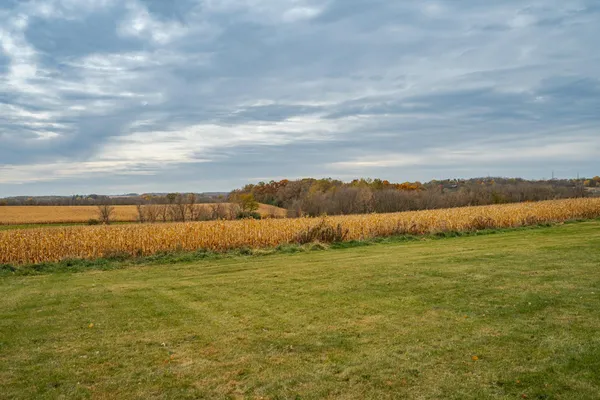 $1,220,000 | 8601 County Road 3 Northwest, Oronoco, MN 55960