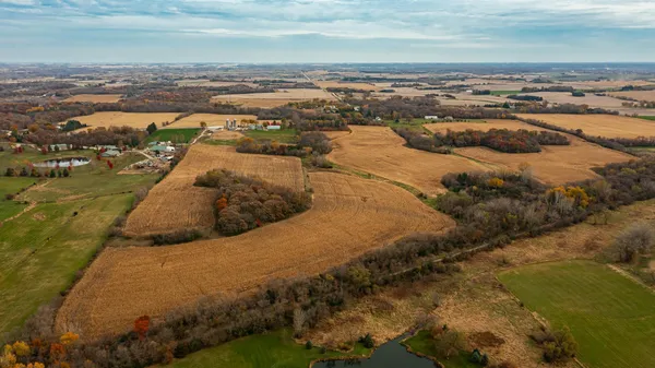 $1,220,000 | 8601 County Road 3 Northwest, Oronoco, MN 55960