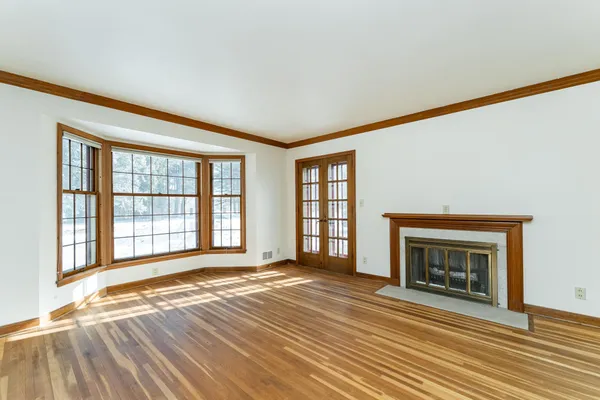 $1,220,000 | 8601 County Road 3 Northwest, Oronoco, MN 55960