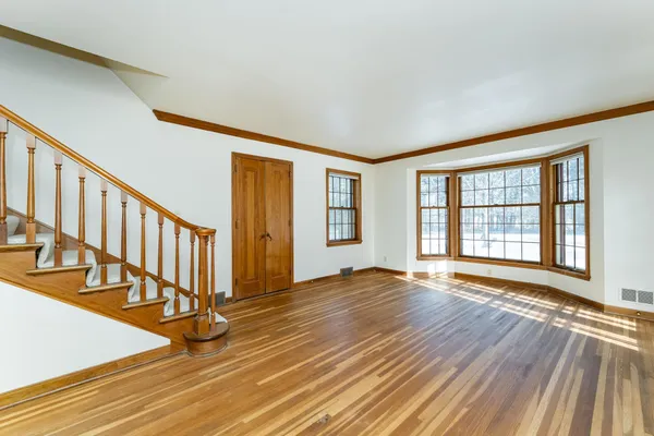 $1,220,000 | 8601 County Road 3 Northwest, Oronoco, MN 55960