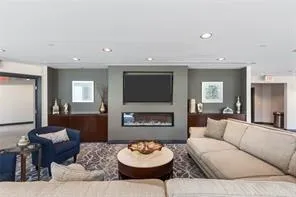 $595,000 | 500 Throckmorton Street, Unit 1605, Fort Worth, TX 76102