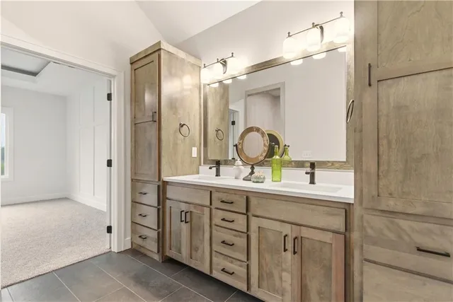 $519,900 | 7900 Southeast Hoot Owl Street, Blue Springs, MO 64014