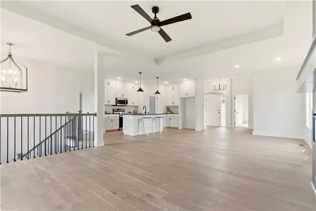 $519,900 | 7900 Southeast Hoot Owl Street, Blue Springs, MO 64014