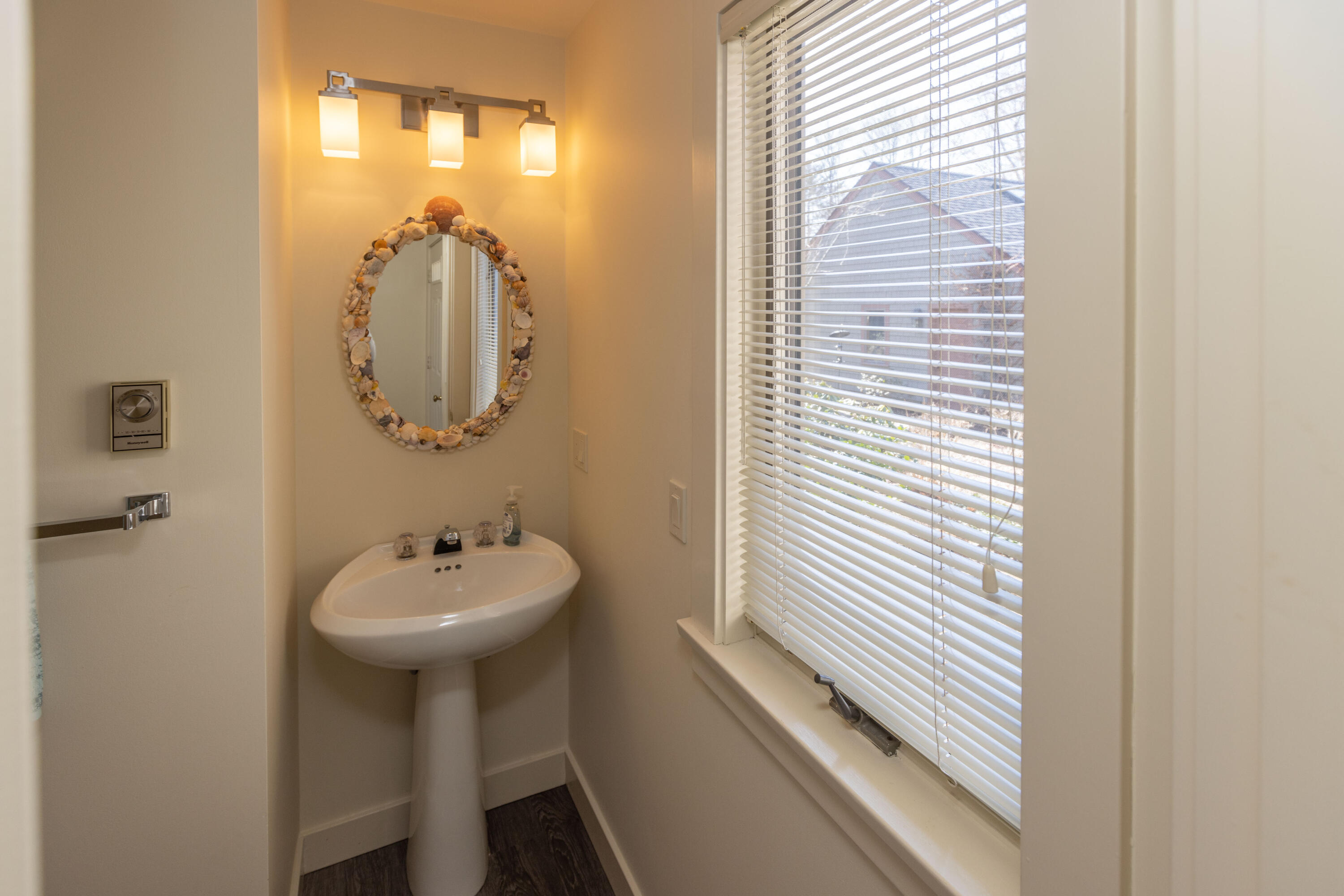 1 Jameson Point Road, Unit 14 Rockland, ME 04841 - Photo 32 of 50 _SMC3913
