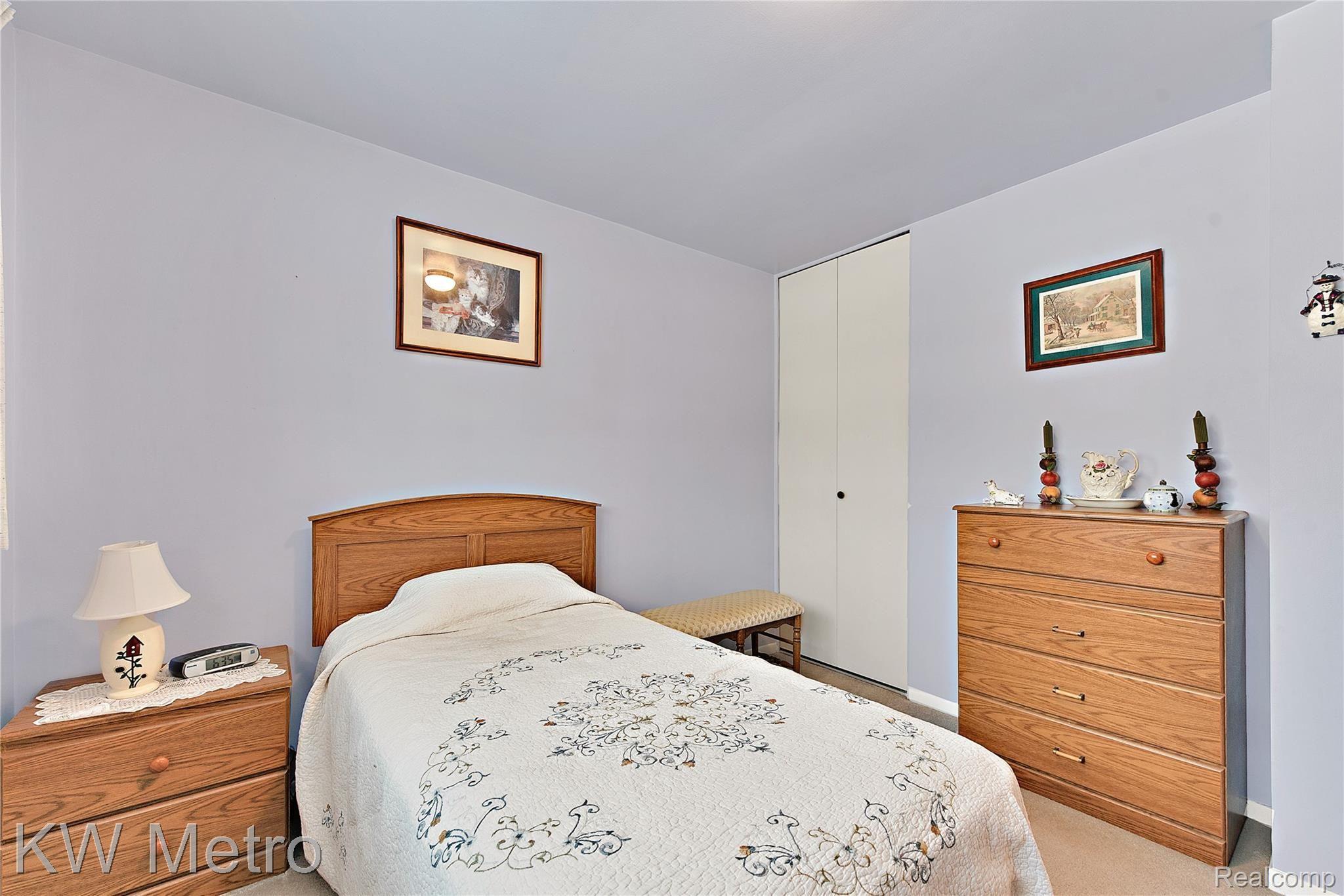 34622 Devonshire Road New Baltimore, MI 48047 - Photo 18 of 27 34622 Devonshire Rd - HD Drone Photography-25.jpg