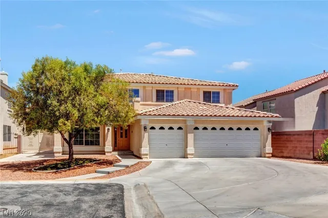 $3,900 | 7948 South Coronado Island Street, Las Vegas, NV 89139