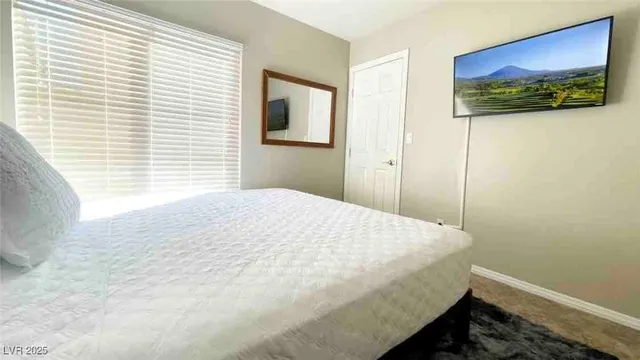 $3,900 | 7948 South Coronado Island Street, Las Vegas, NV 89139