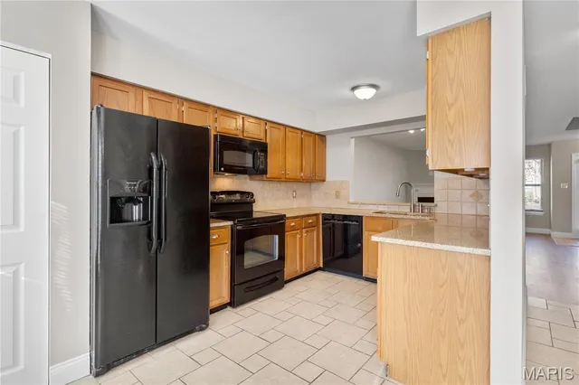 $270,000 | 955 Quail Meadows Court, Unit C, Chesterfield, MO 63017