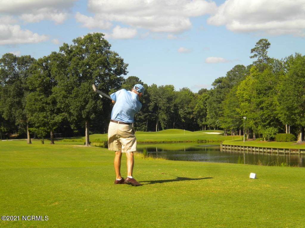 5313 Trade Winds Road New Bern, NC 28560 - Photo 5 of 12 18-hole golfcourse