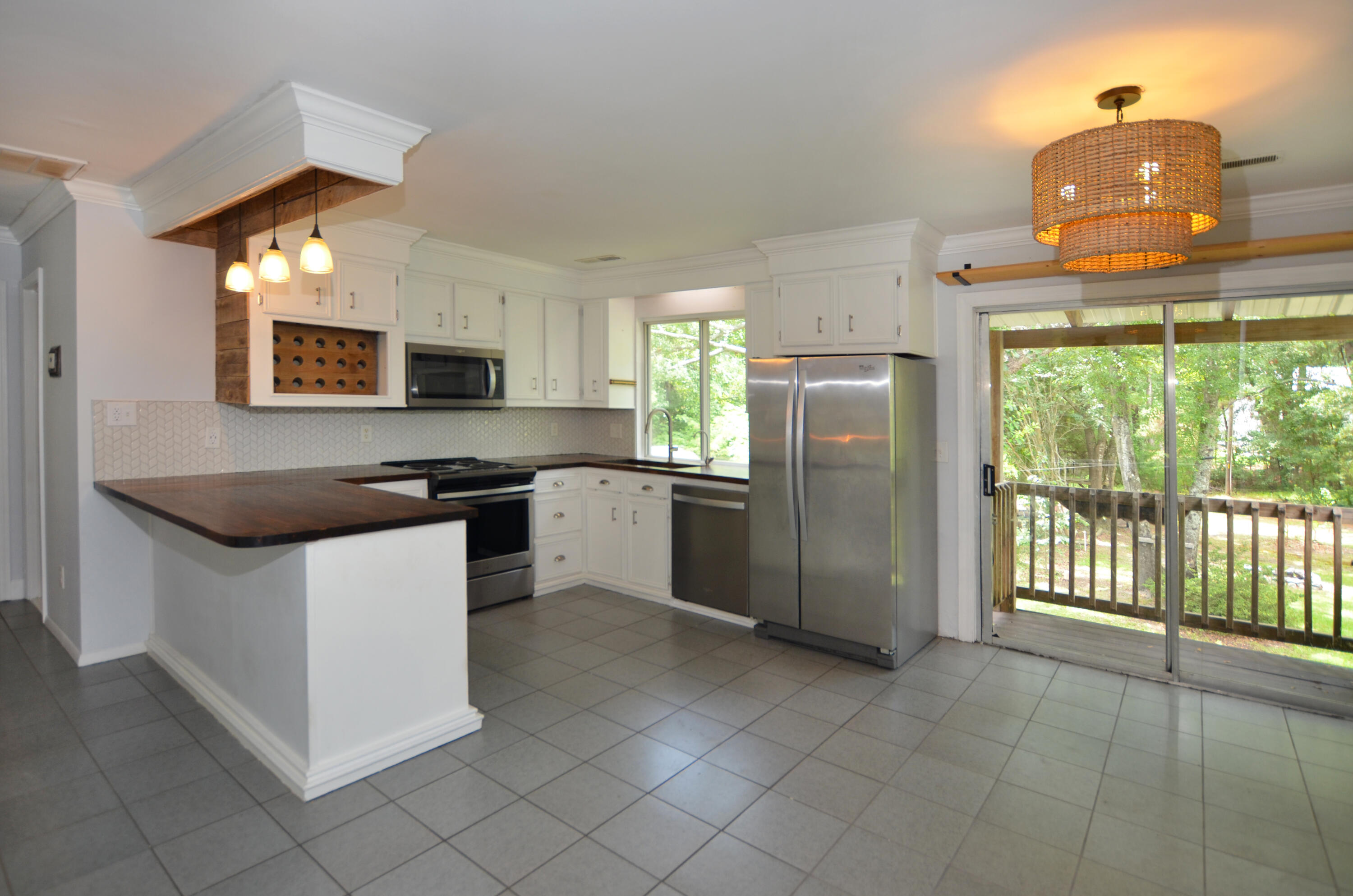 6374 Maxville Road Awendaw, SC 29429 - Photo 4 of 25 4-Kitchen-6374-maxville-rd-awendaw
