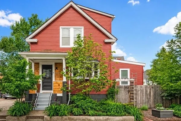 $439,500 | 5 Dennis Avenue, Cranston, RI 02905