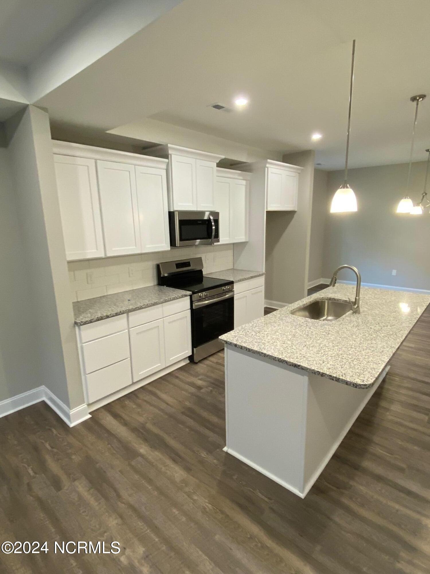 807 Thrush Drive Vass, NC 28394 - Photo 6 of 23 IMG_6215