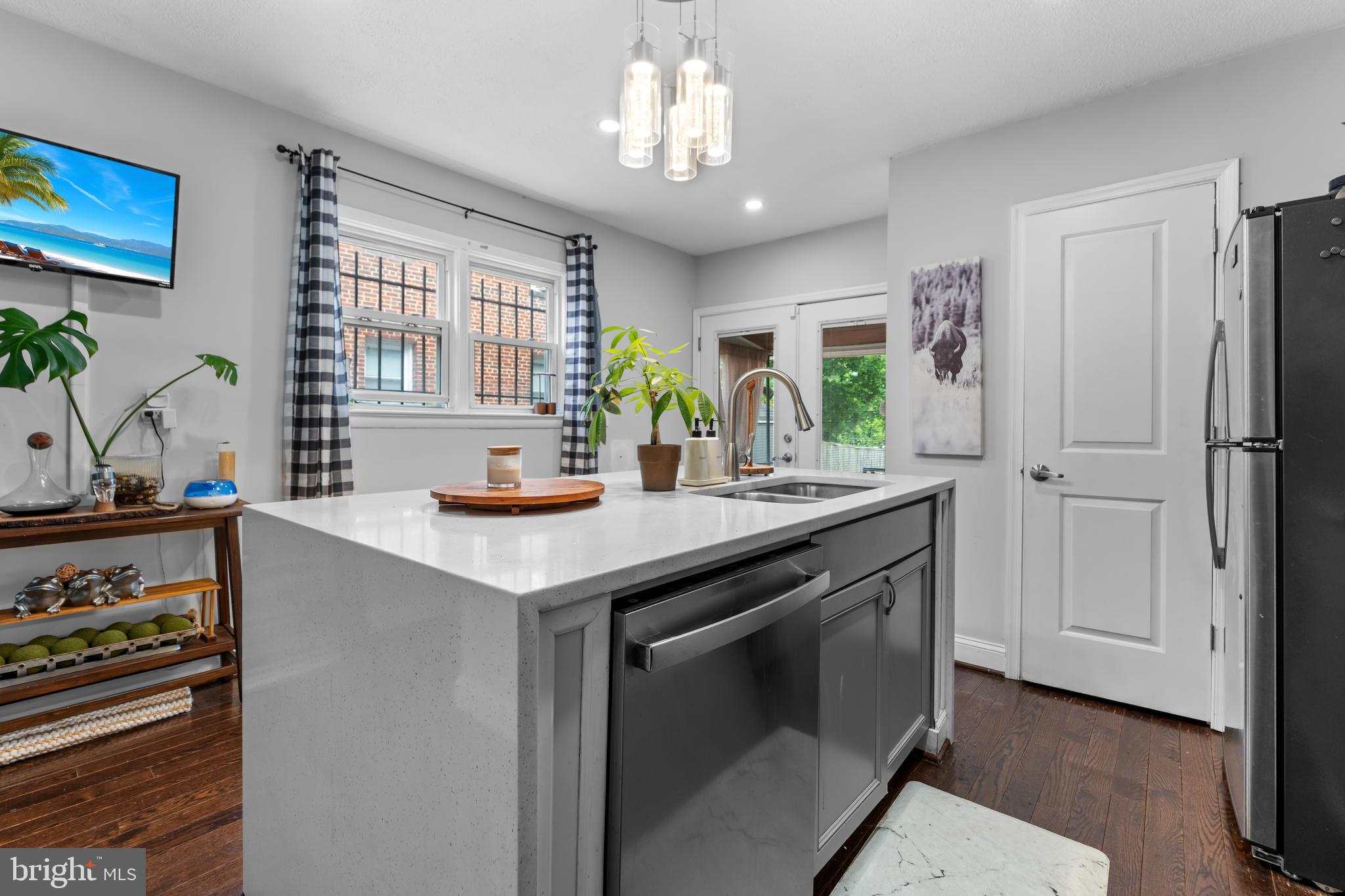 1420 V Street Southeast Washington, DC 20020 - Photo 12 of 29