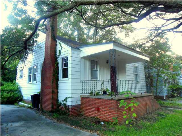 2143 Medway Road Charleston, SC 29412 - Photo 1 of 12 Primary Photo