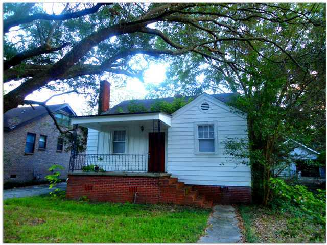 2143 Medway Road Charleston, SC 29412 - Photo 2 of 12 Additional Photo
