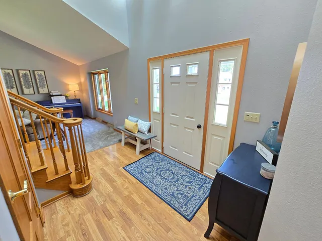 $550,000 | 850 Meadowlawn Court, Sartell, MN 56377