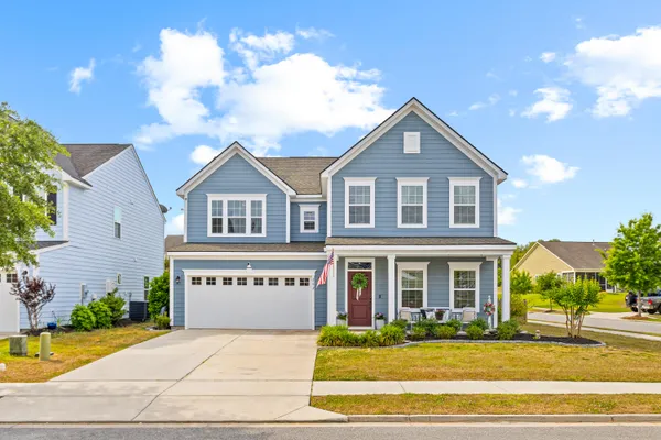 $550,000 | 202 Lynx Lane, Summerville, SC 29483