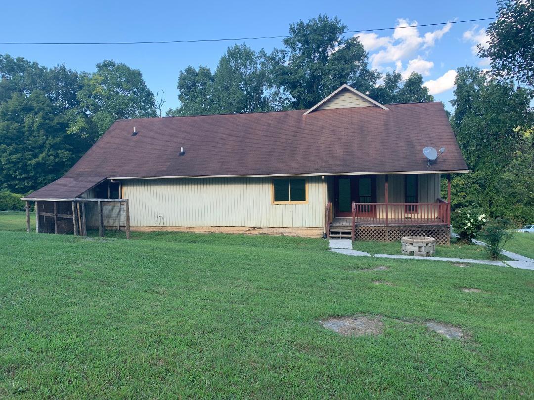 124 Mohawk Trail La Follette, TN 37766 - Photo 2 of 8 IMG_0858