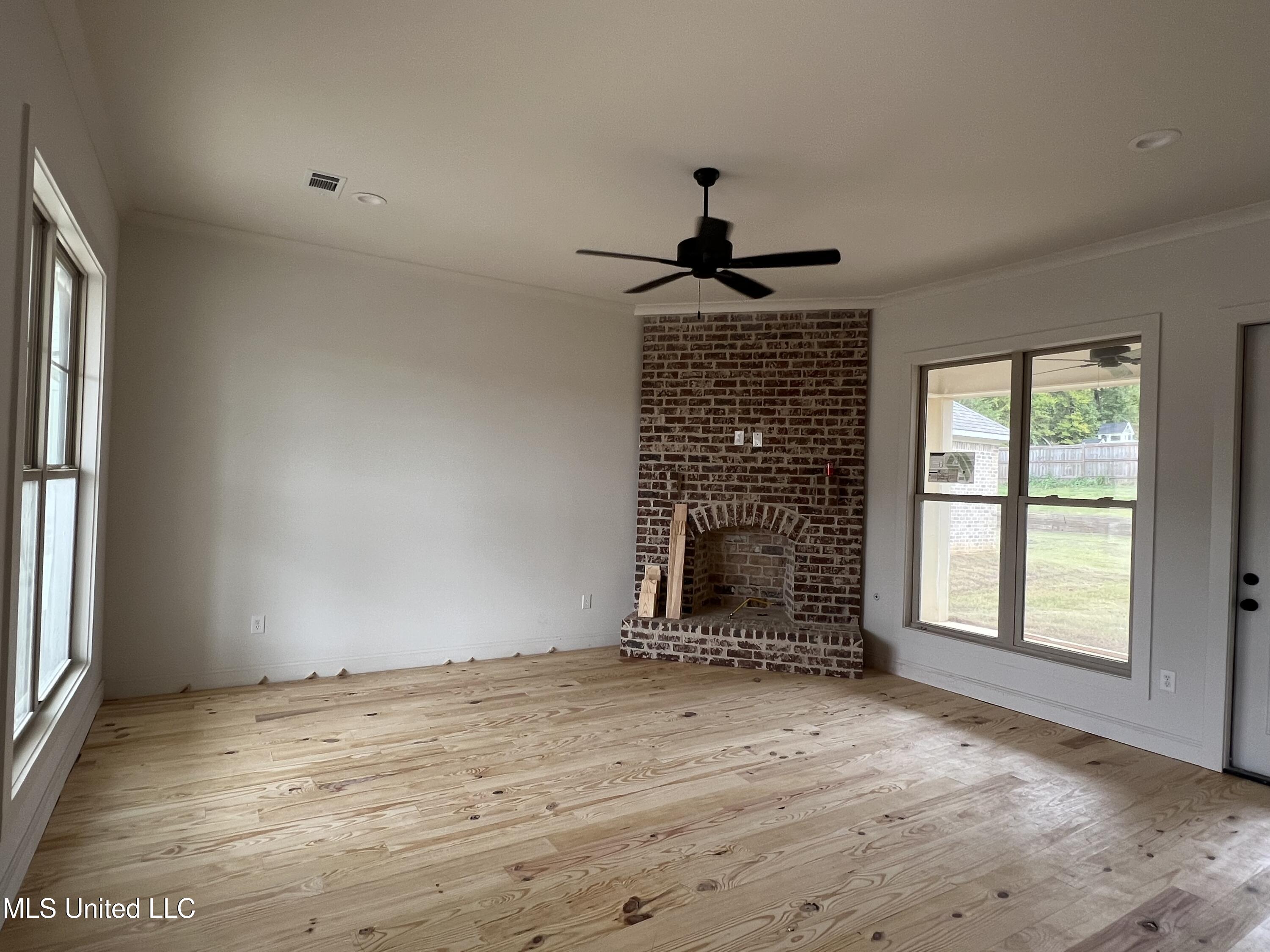 617 Cobalt Way Brandon, MS 39042 - Photo 2 of 5 IMG_0341