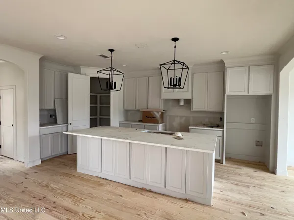 $412,500 | 617 Cobalt Way, Brandon, MS 39042