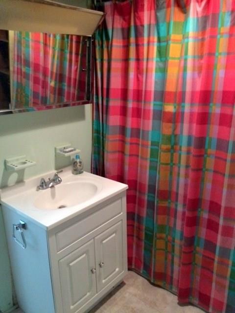 6 Bassett Road Winslow, ME 04901 - Photo 14 of 22 Full bath, 1st floor