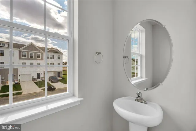 $3,100 | 220 Sandy Rdg Road, Sicklerville, NJ 08081