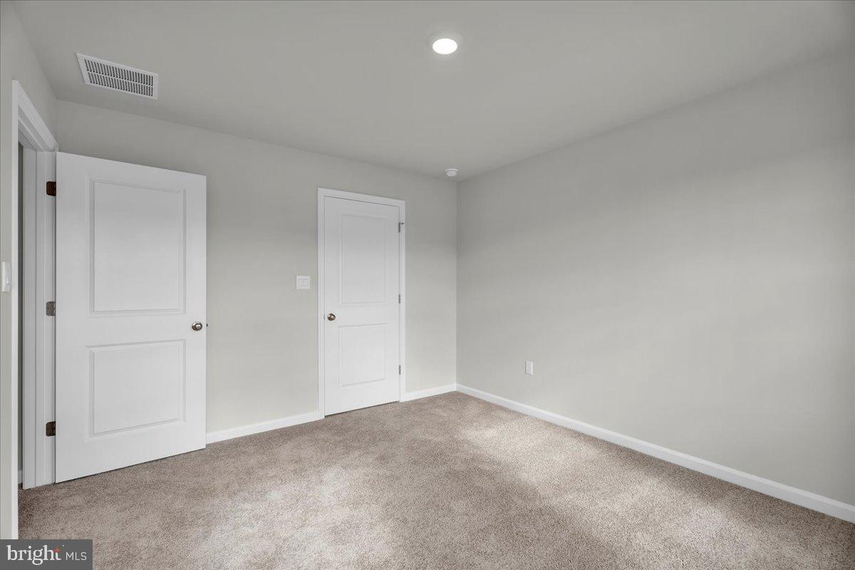 220 Sandy Rdg Road Sicklerville, NJ 08081 - Photo 20 of 24 a view of an empty room