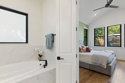 $1,550,000 | 1212 Madison Avenue, Austin, TX 78757