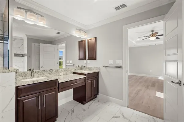 $450,000 | 1056 Tampa Road, Venice, FL 34293