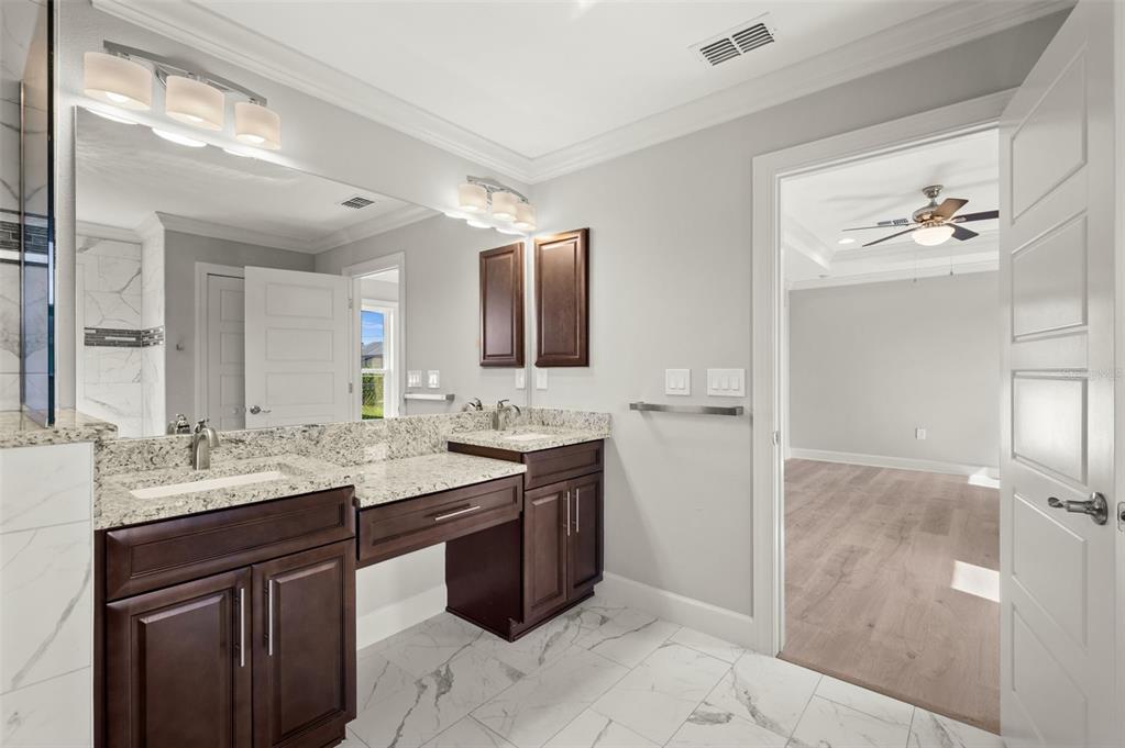 1056 Tampa Road Venice, FL 34293 - Photo 23 of 35