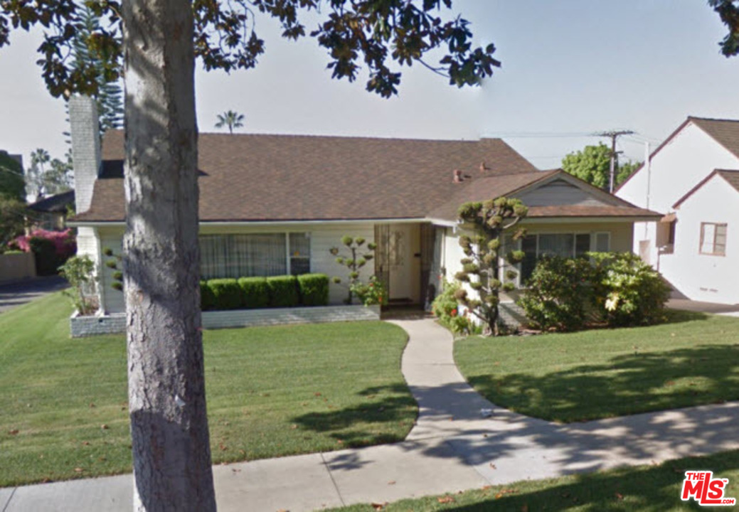 122 West Kenneth Road Glendale, CA 91202 - Photo 1 of 4 Gallery Image 1
