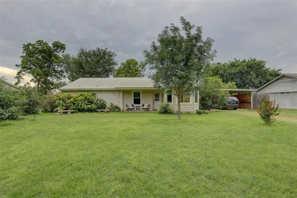 $325,000 | 1142 Brazos Loop, Gholson, TX 76705