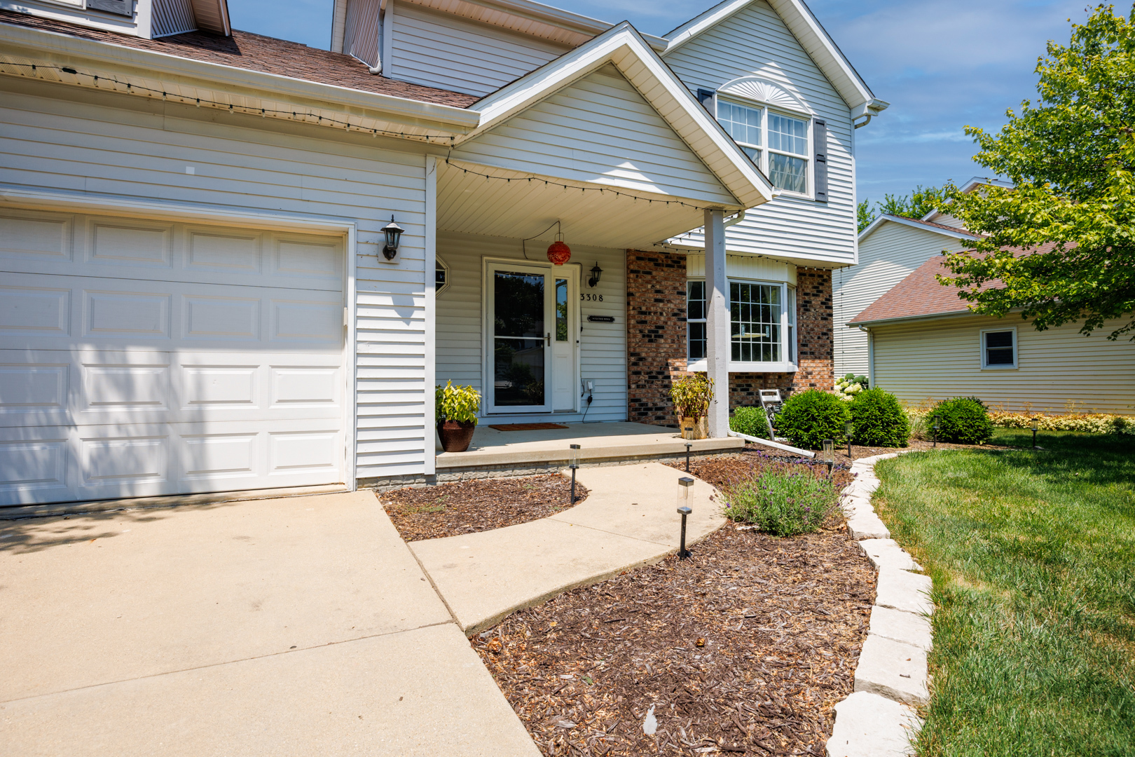 3308 Cumbria Drive Bloomington, IL 61704 - Photo 2 of 56