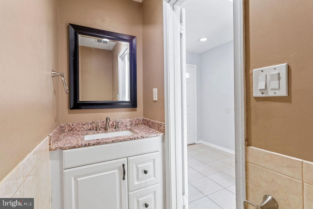 65 Allison Road Hightstown, NJ 08520 - Photo 13 of 26