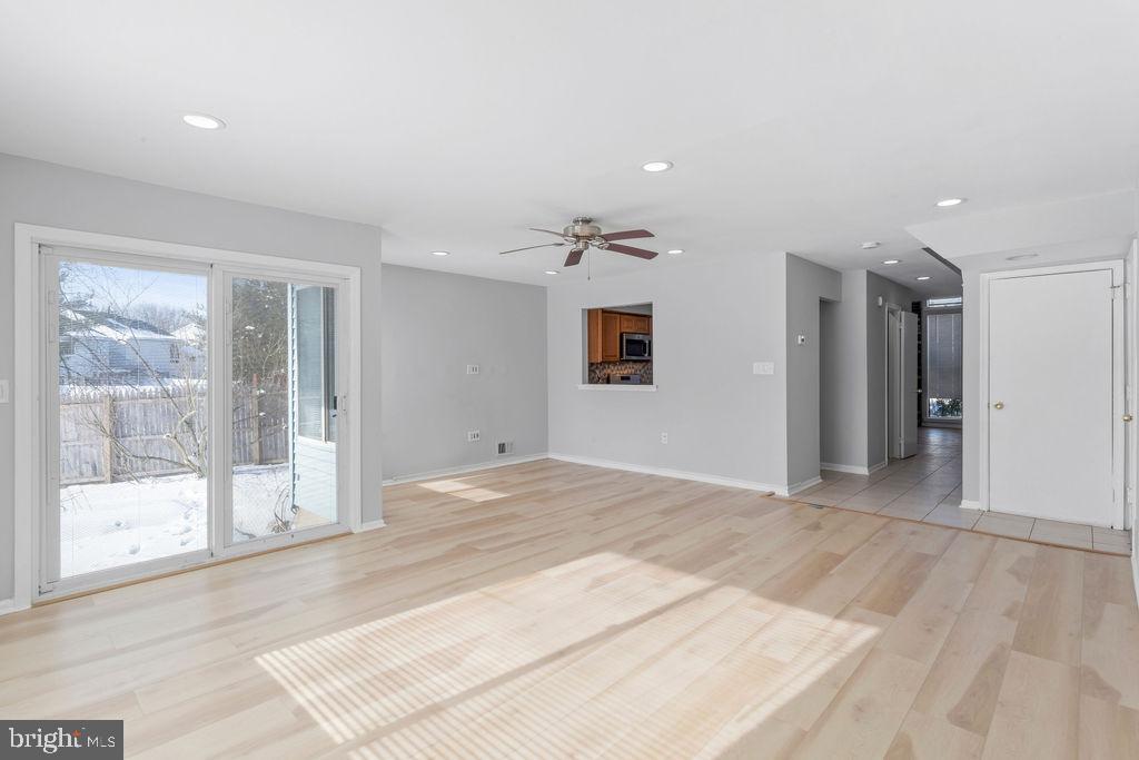 65 Allison Road Hightstown, NJ 08520 - Photo 10 of 26