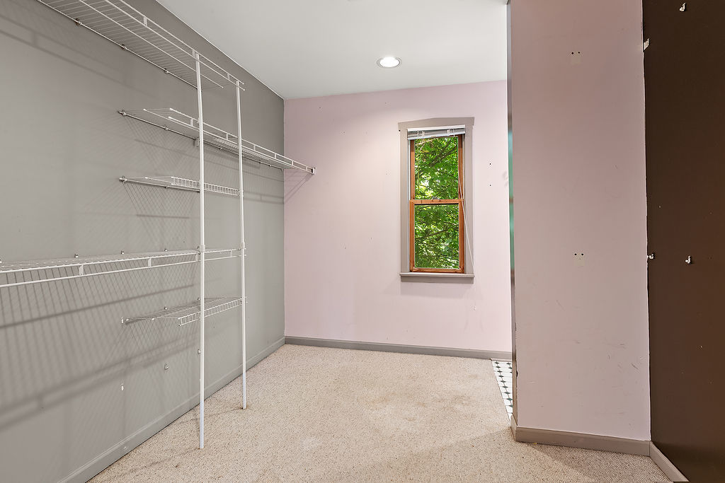 2220 Scott Road Northbrook, IL 60062 - Photo 16 of 22 Gallery Image 16