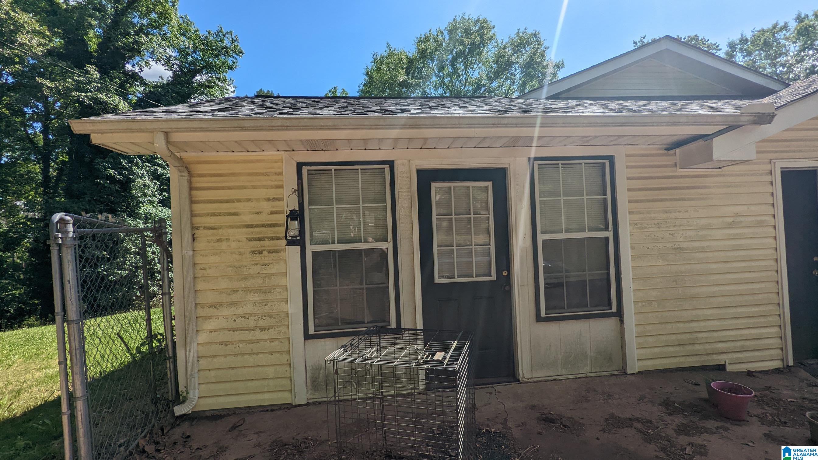 88 Lawson Heights Talladega, AL 35160 - Photo 4 of 32