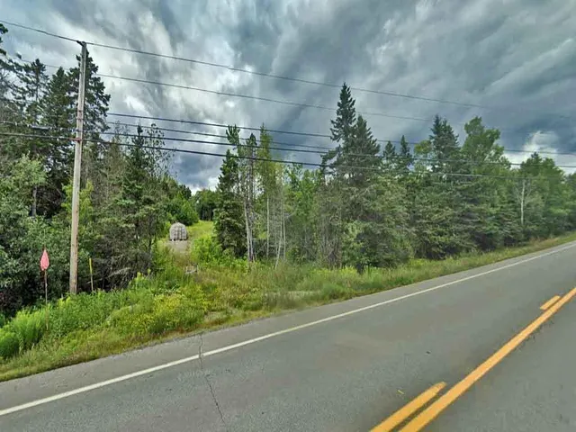 $139,500 | 1694 U.S. Rte 1, Orient, ME 04471