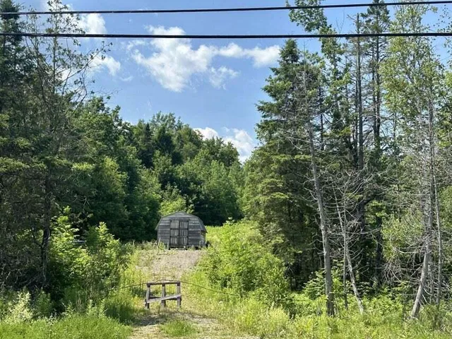 $139,500 | 1694 U.S. Rte 1, Orient, ME 04471