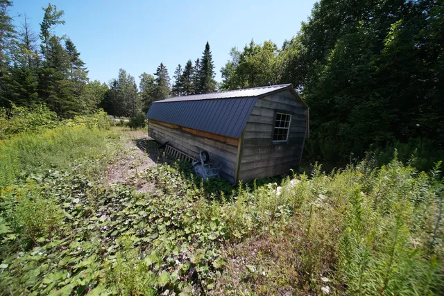 $139,500 | 1694 U.S. Rte 1, Orient, ME 04471