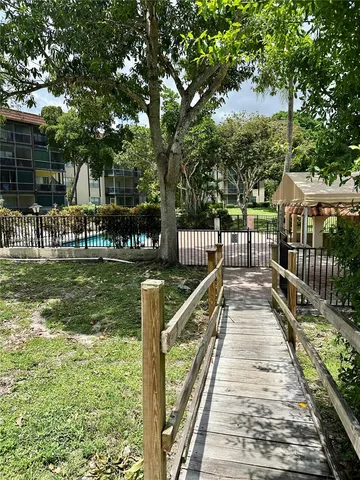 $178,500 | 6201 North Falls Cir Drive, Unit 212, Lauderhill, FL 33319