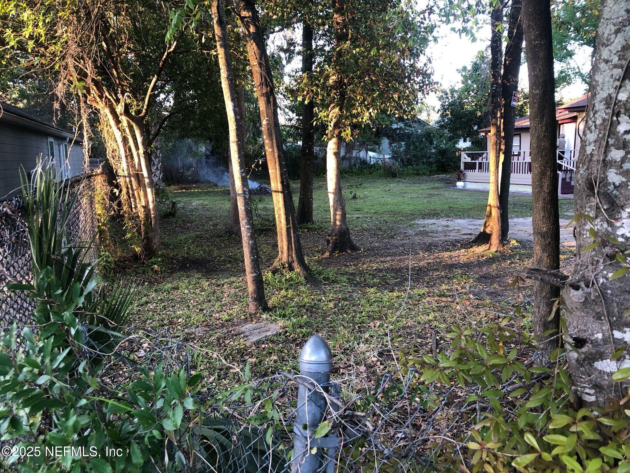2815 Fleming Street Jacksonville, FL 32254 - Photo 36 of 37 a view of a park with large trees
