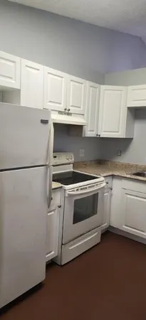 $1,600 | 2431 Northwest 56th Avenue, Unit 5204, Lauderhill, FL 33313